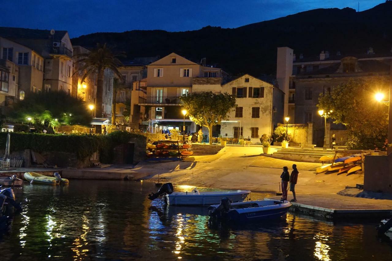 In Erbalunga Erbalunga (Corsica)
